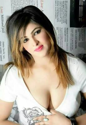 Amna Karachi Escorts 18