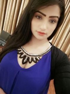 Amna Karachi Escorts 8